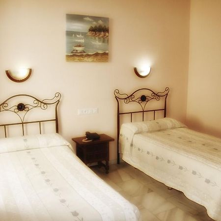 Hostal El Triunfo Kordoba Bagian luar foto