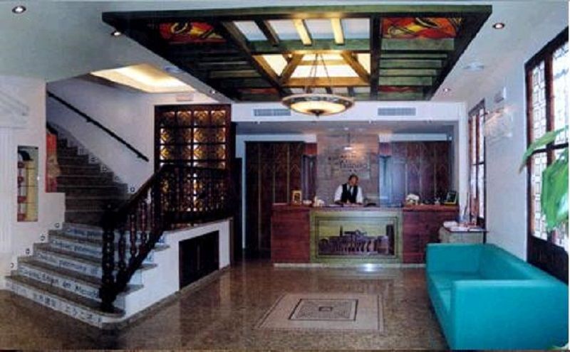 Hostal El Triunfo Kordoba Bagian luar foto