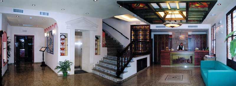 Hostal El Triunfo Kordoba Bagian luar foto