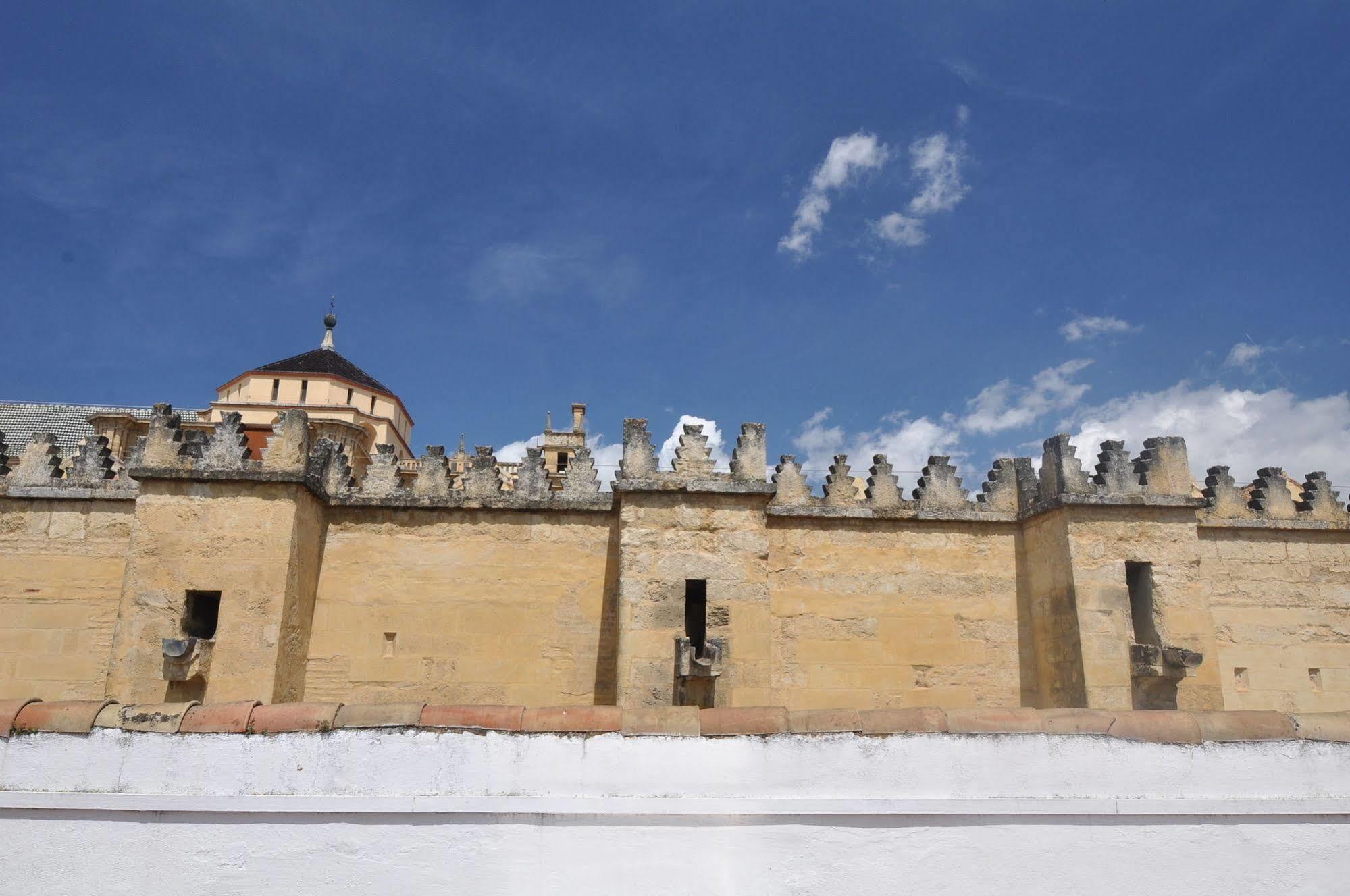 Hostal El Triunfo Kordoba Bagian luar foto